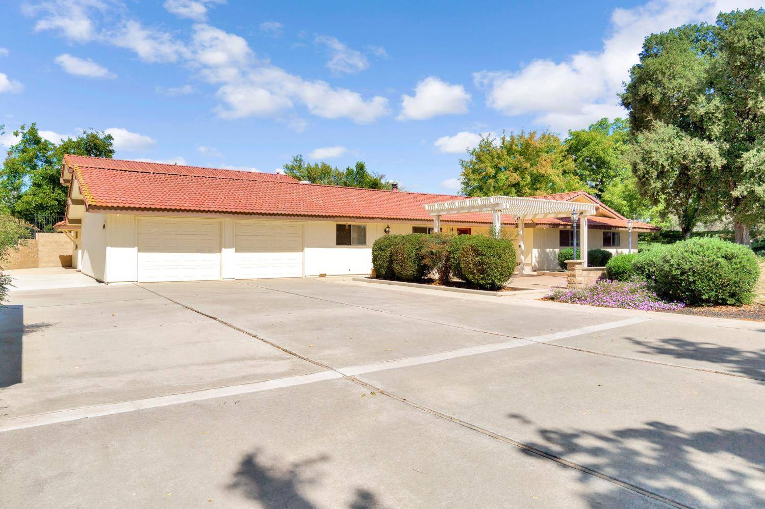 Madera, CA 93636,16895 Road 30 1/2