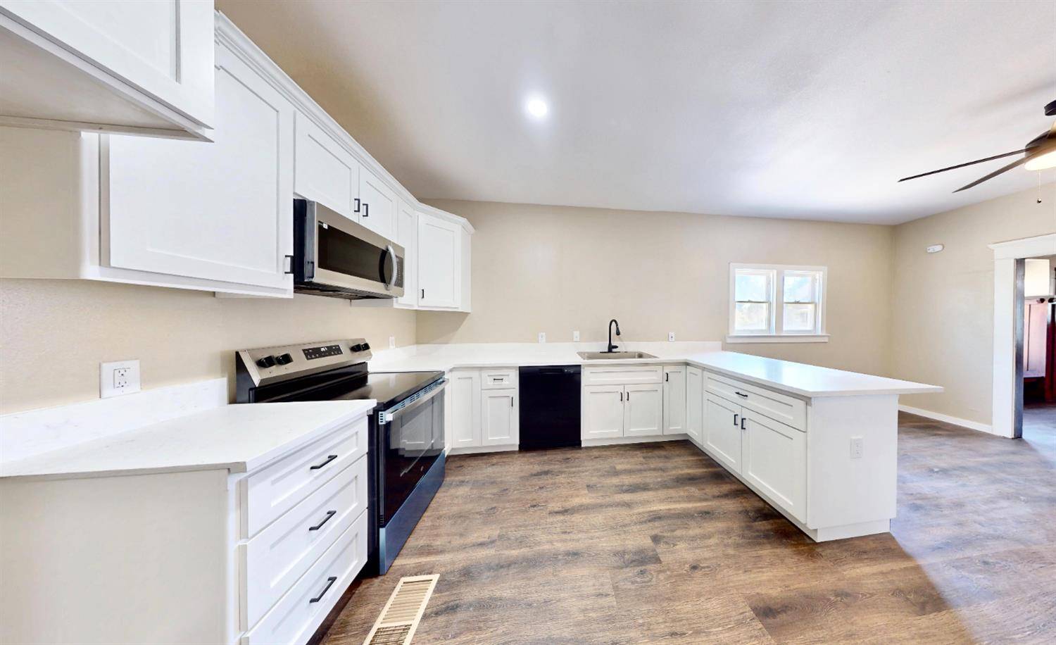 Madera, CA 93638,503 N D ST