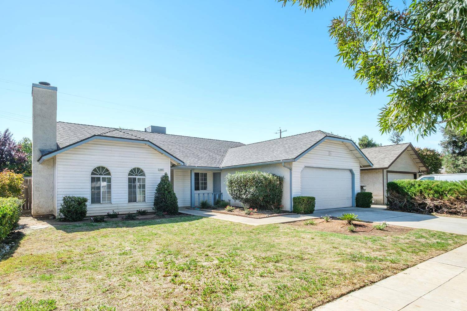 Fresno, CA 93650,1067 W Minarets AVE