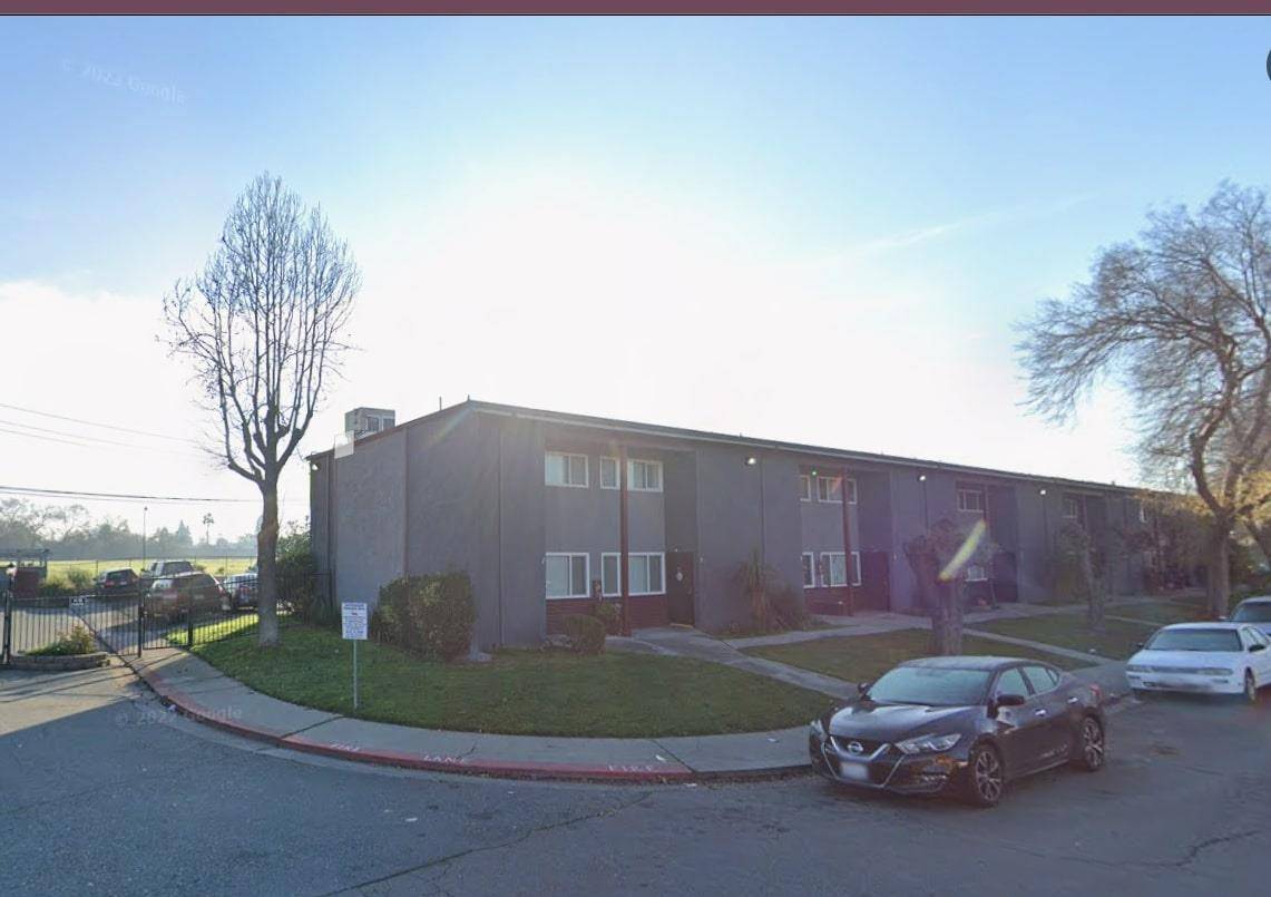 Stockton, CA 95207,4404 Manchester AVE