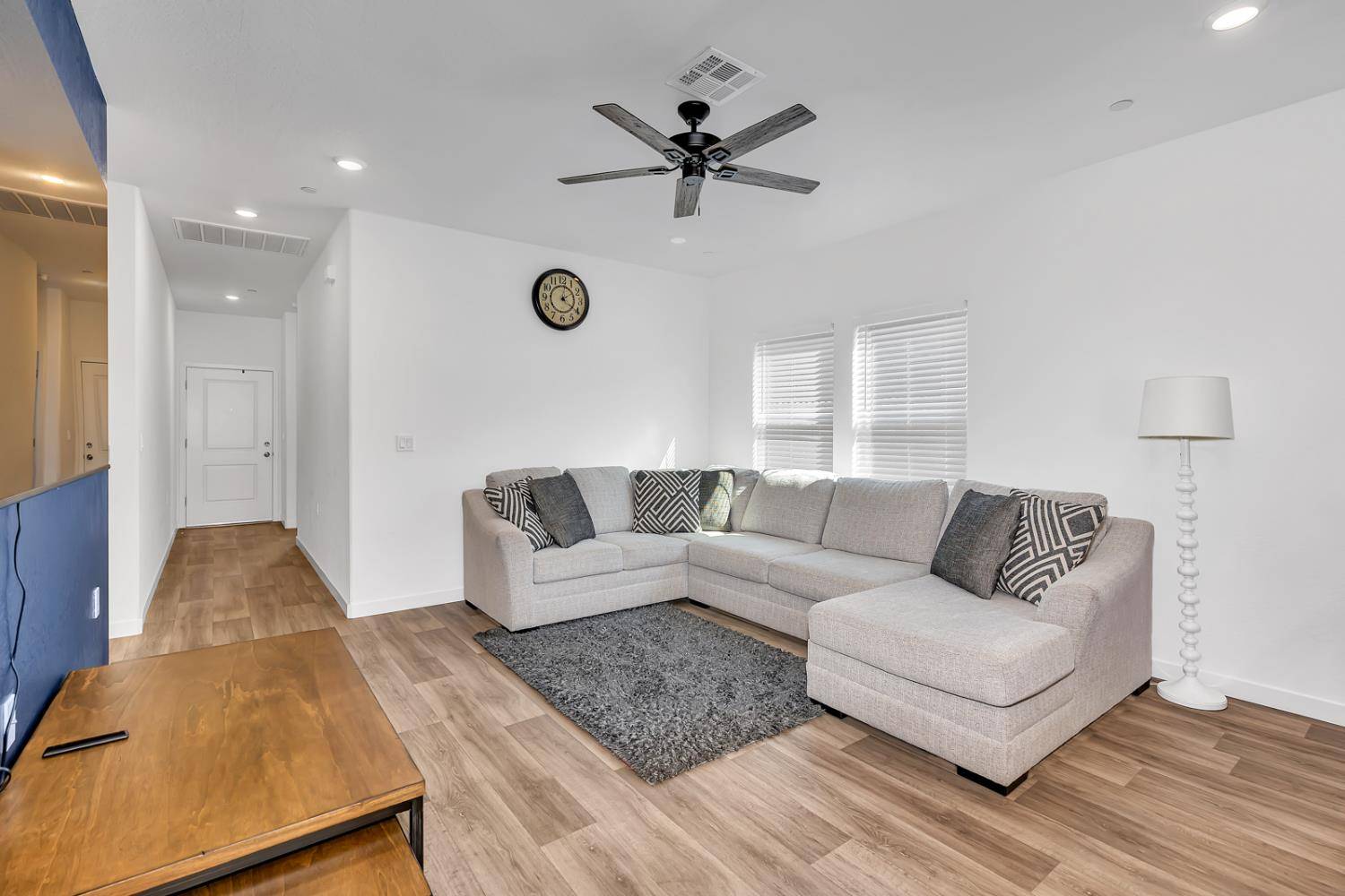 Madera, CA 93636,1020 Wayfarer LN