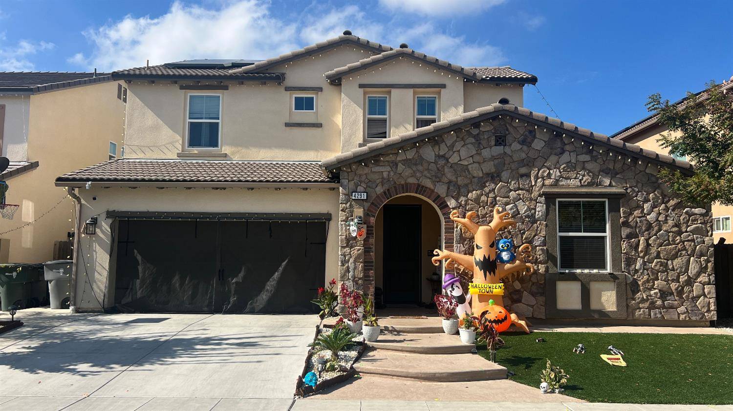 Fresno, CA 93723,4291 N Cresta AVE