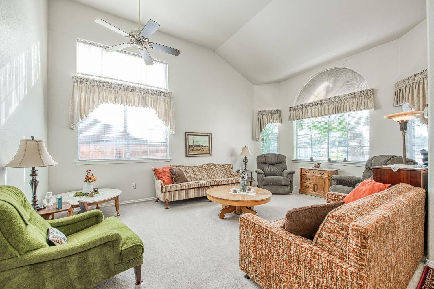 Fresno, CA 93722,7076 N Gregory AVE