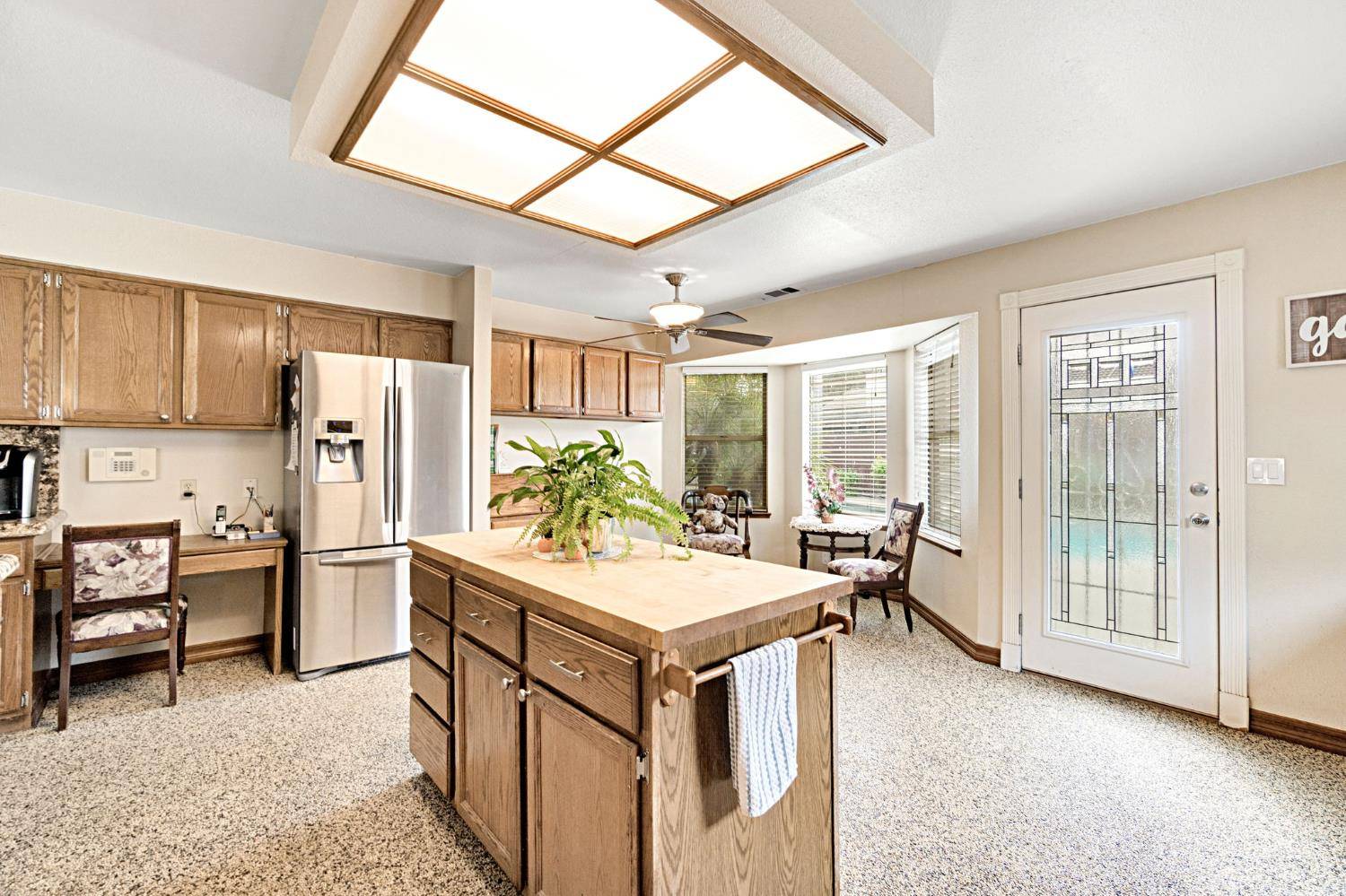 Lemoore, CA 93245,73 Devon DR