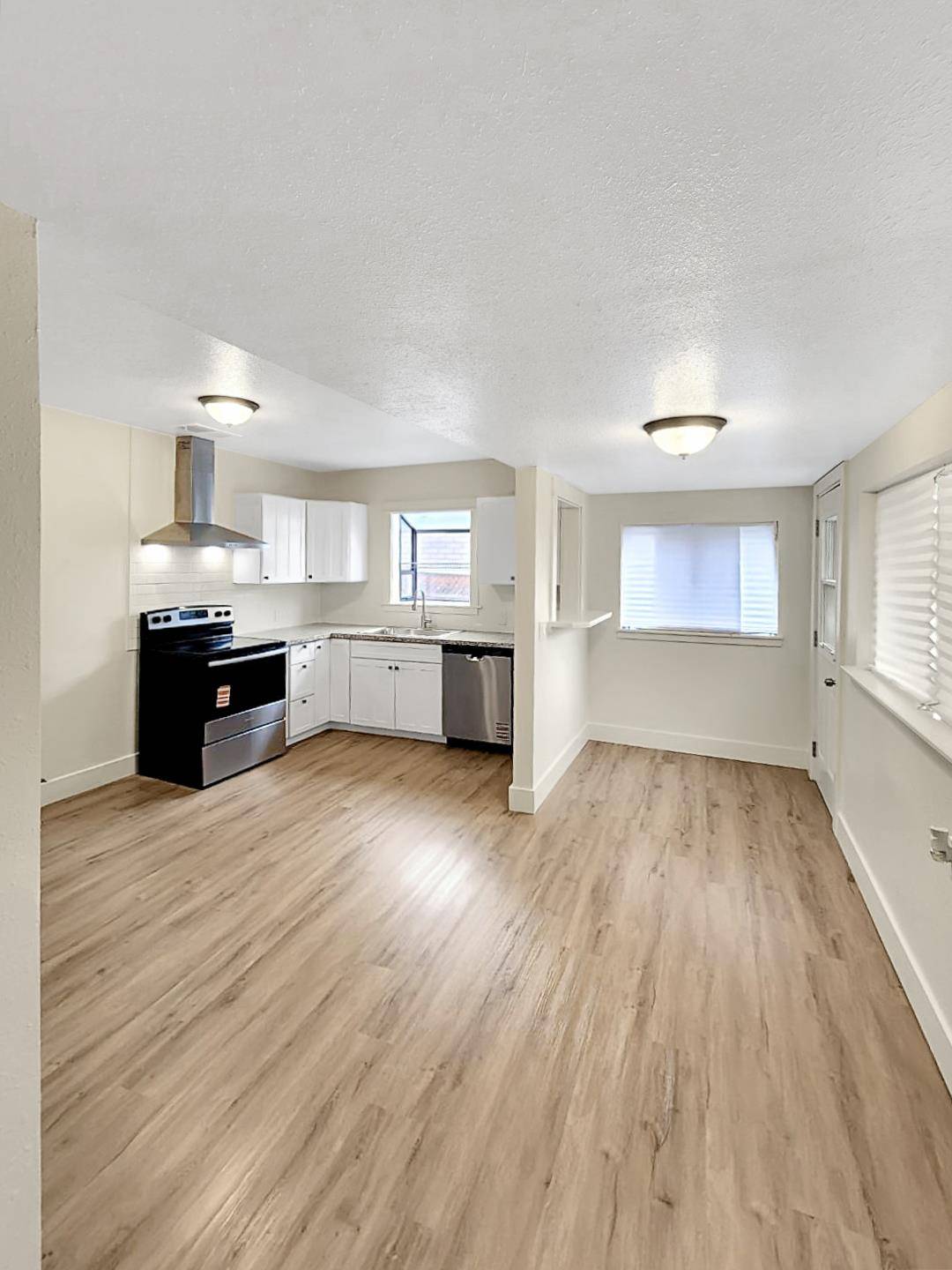 Chowchilla, CA 93610,609 Monterey