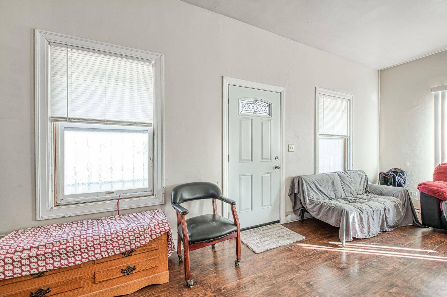 Fresno, CA 93701,433 N Glenn AVE