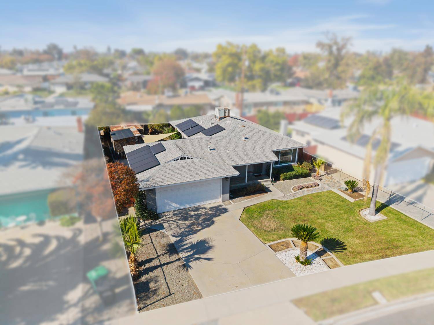 Hanford, CA 93230,1916 N Burl DR