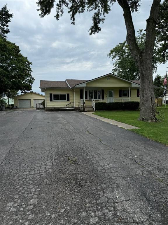 Decatur, IL 62526,253 Crescent DR
