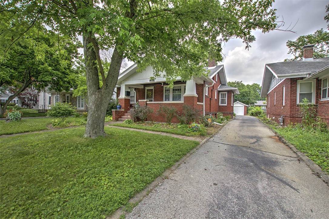 Decatur, IL 62522,236 N Dennis AVE