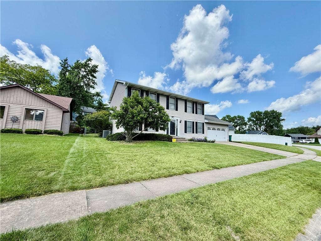 Decatur, IL 62526,3707 N Woodridge DR