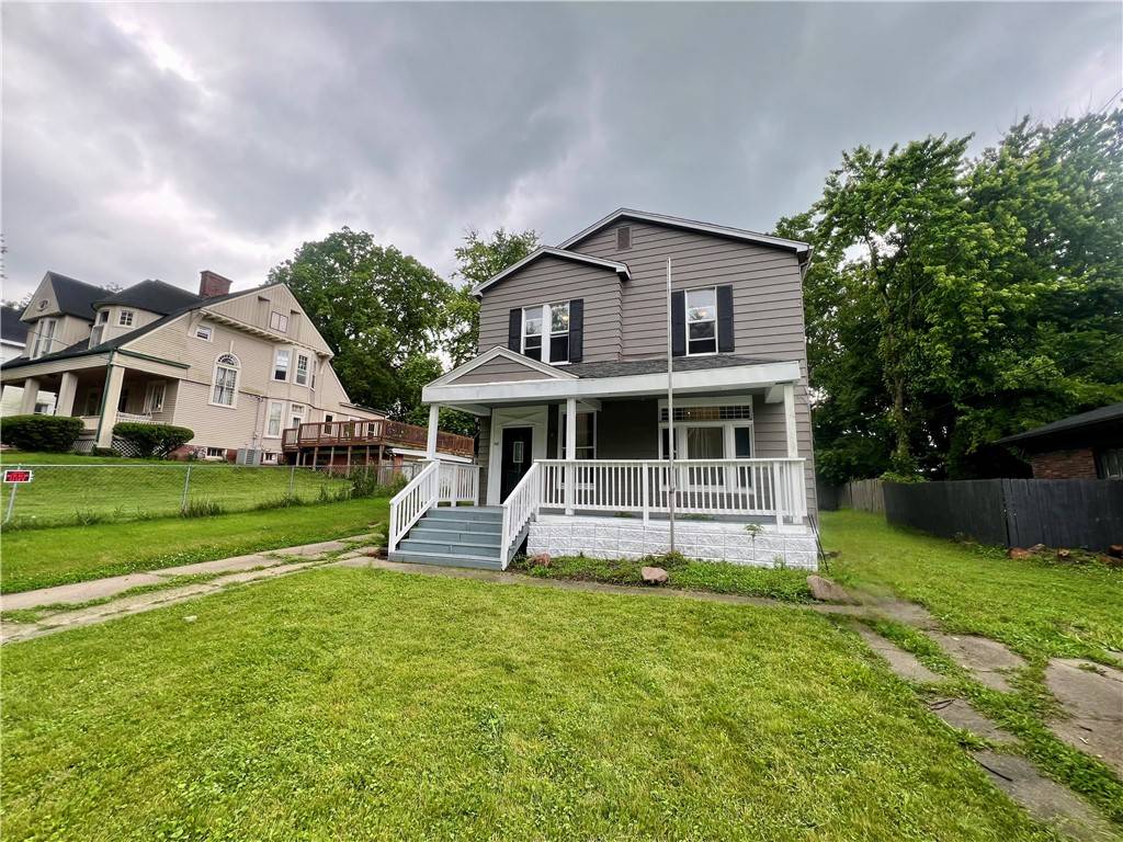 Decatur, IL 62522,437 Powers LN