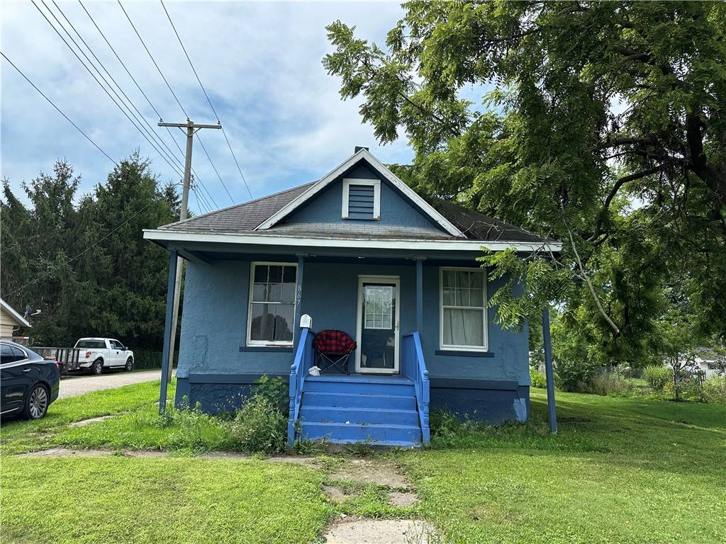 Hoopeston, IL 60942,867 E Mccracken AVE
