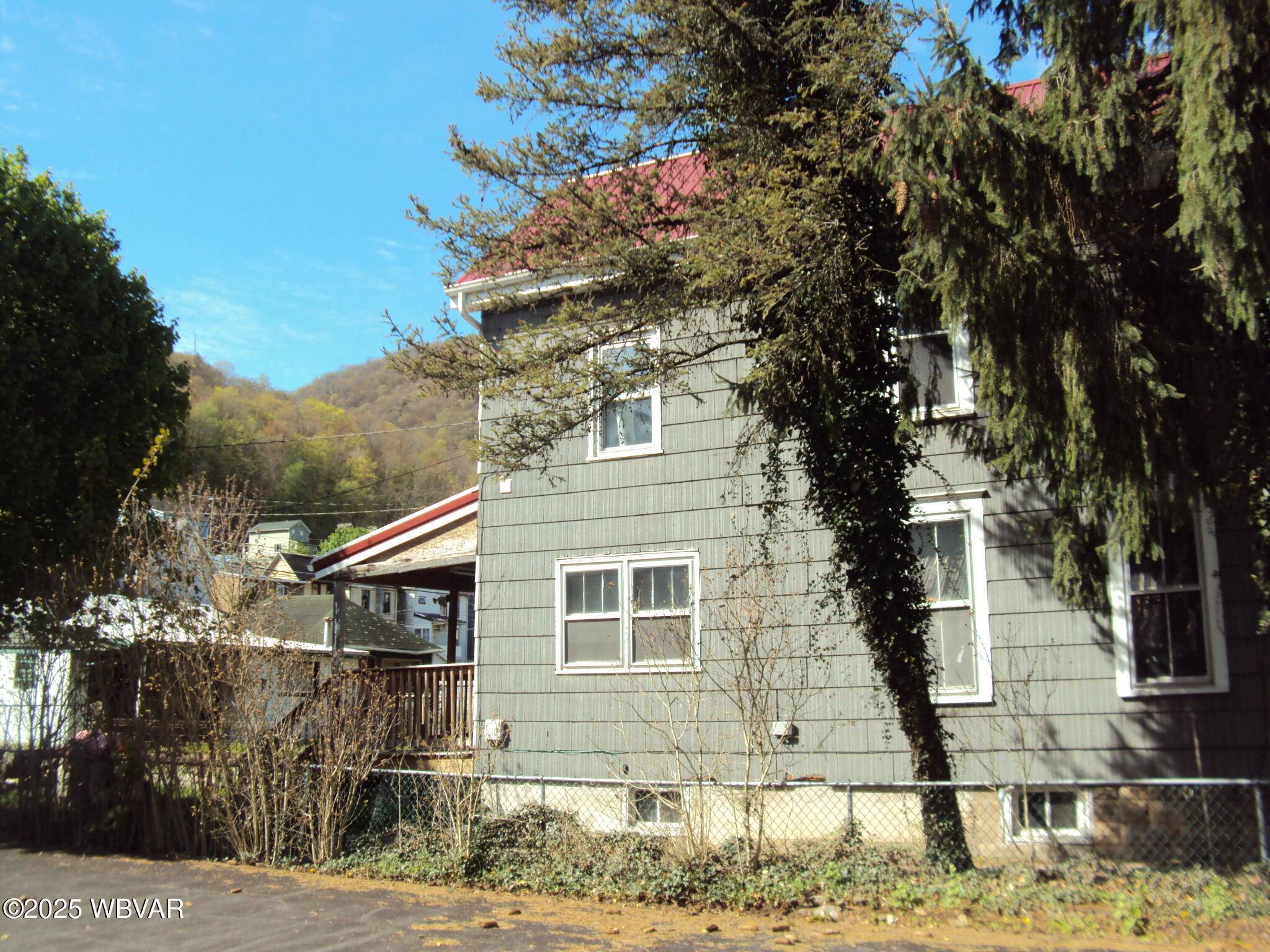 Renovo, PA 17764,352 SUSQUEHANNA AVE