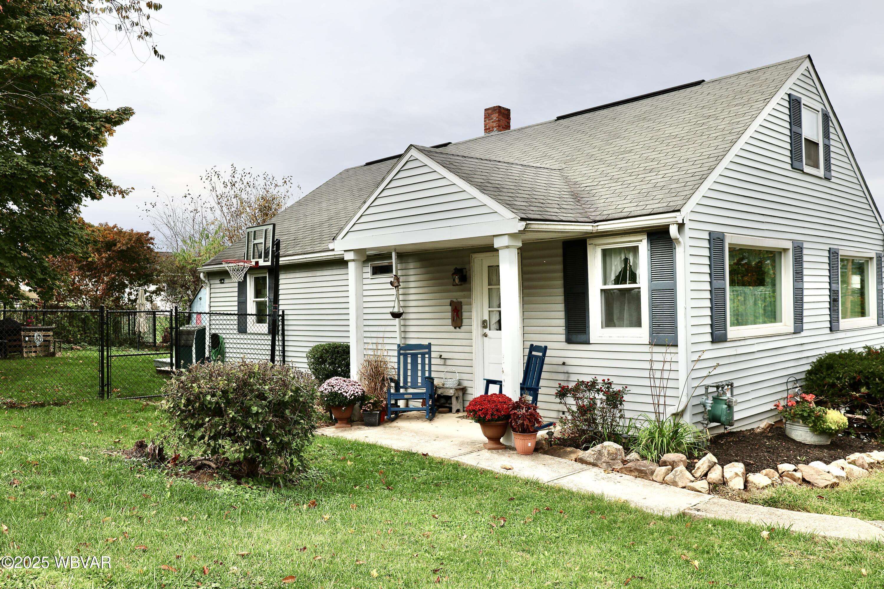 S. Williamsport, PA 17702,412 CHARLOTTE AVE