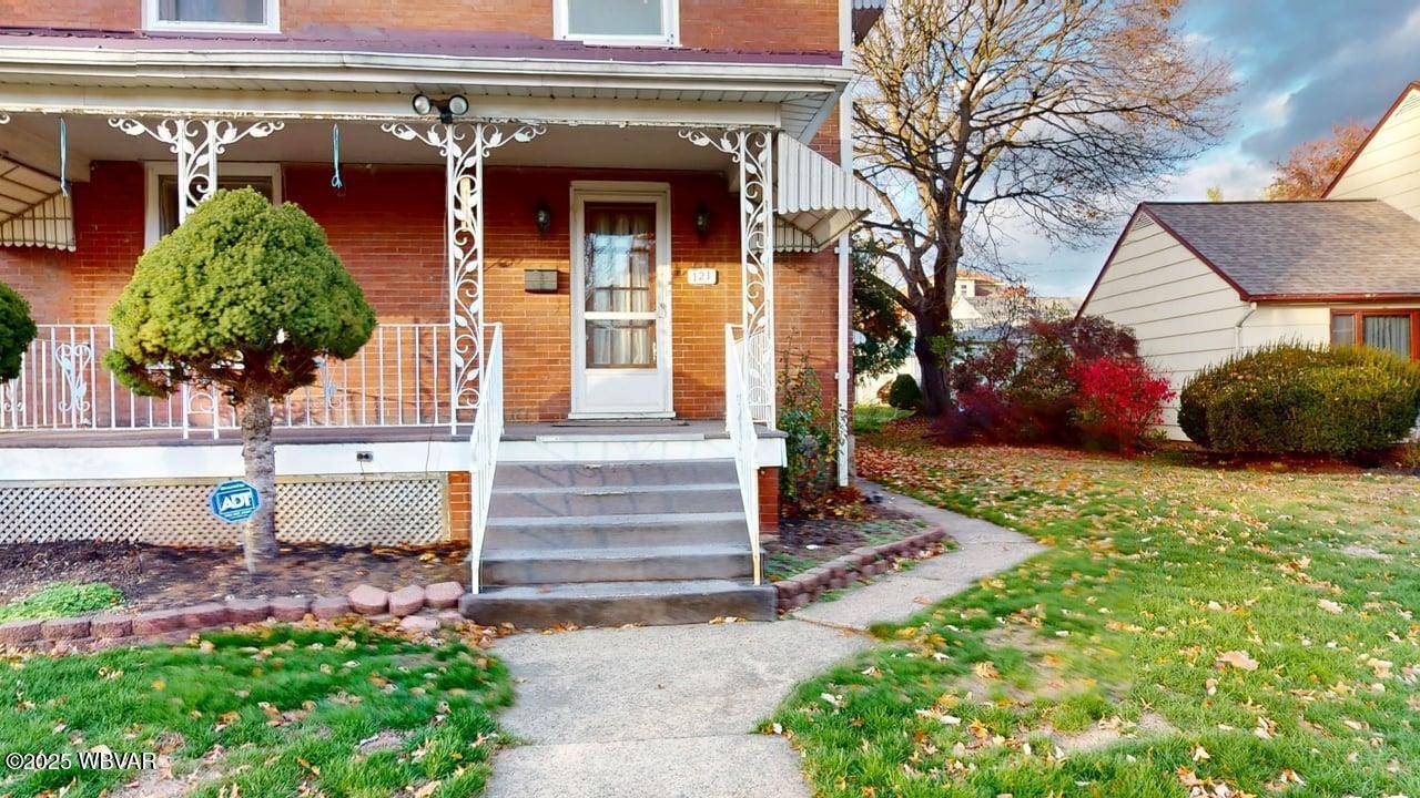 Williamsport, PA 17701,121 PARKWOOD ST