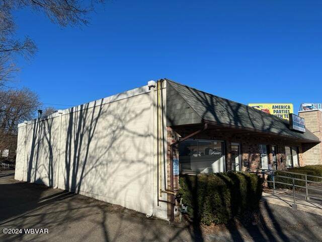 Williamsport, PA 17701,1303 WASHINGTON BLVD