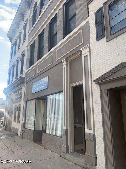 Williamsport, PA 17701,325 MARKET ST