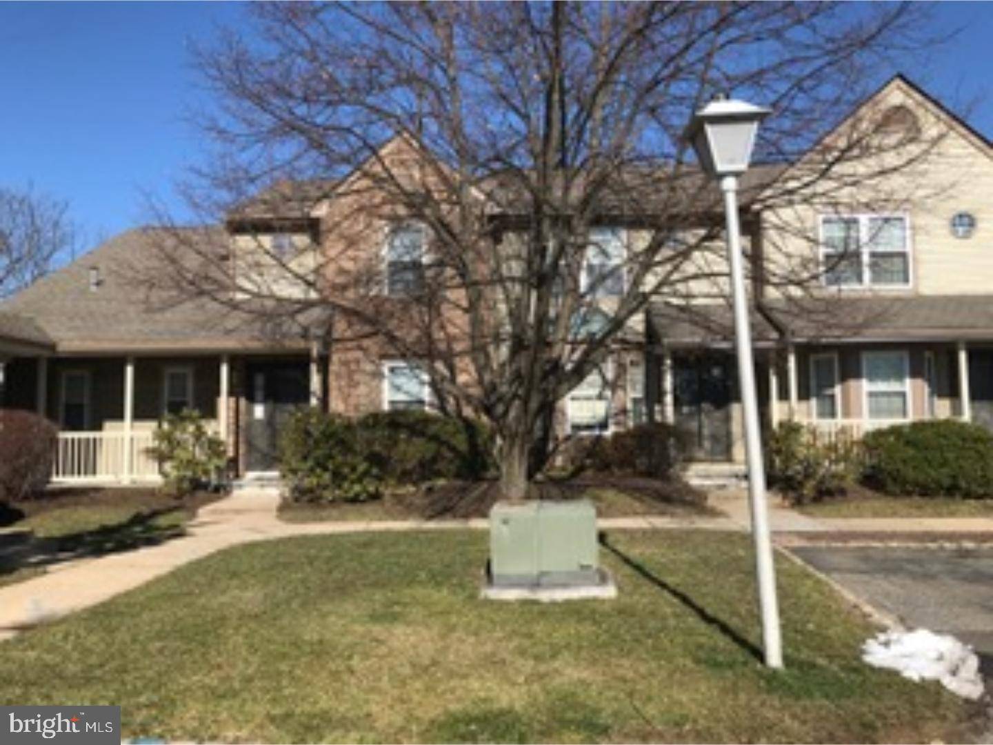 East Windsor, NJ 08520,9 WELLINGTON CT