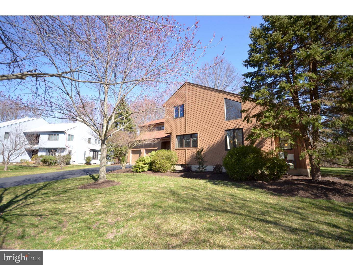 Princeton Junction, NJ 08550,36 LORRIE LN