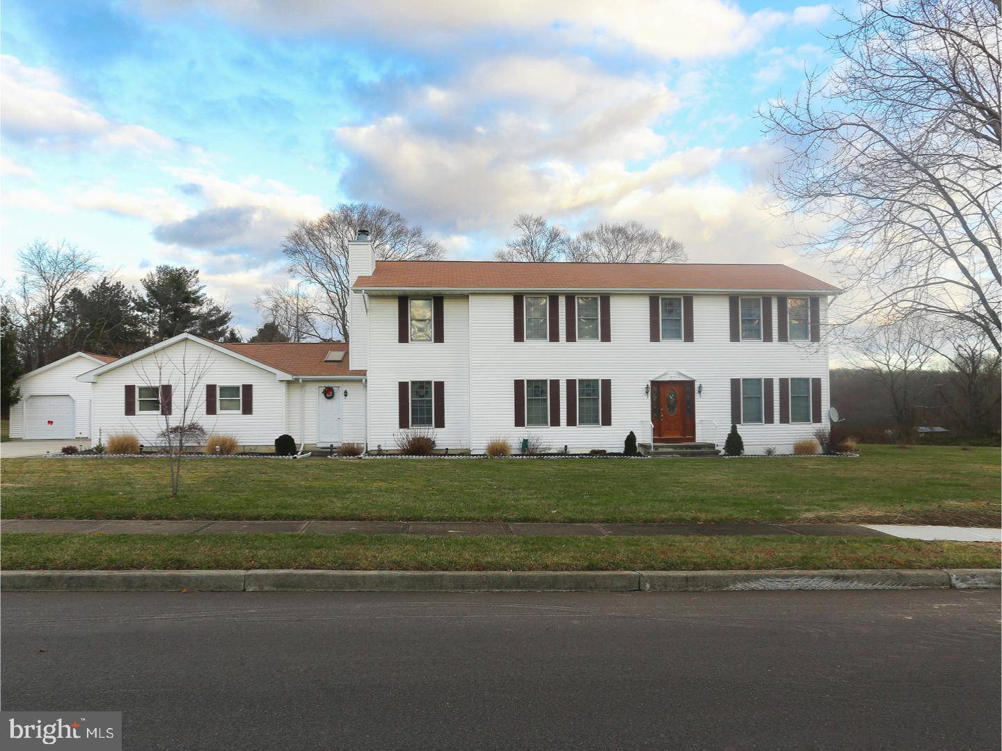 North Hanover Twp, NJ 08562,196 YORKSHIRE TER