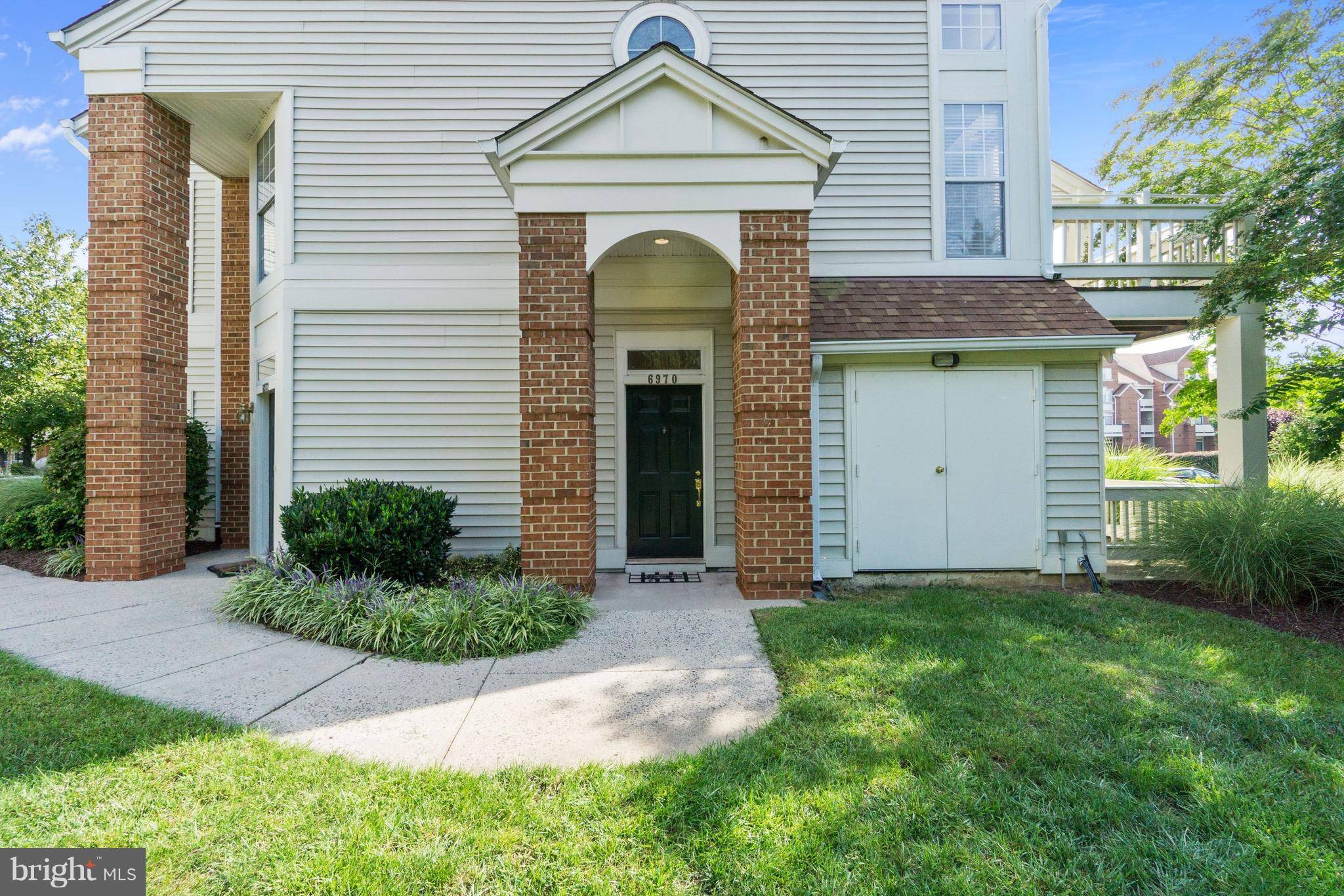 Alexandria, VA 22315,6970 ELLINGHAM CIR #71