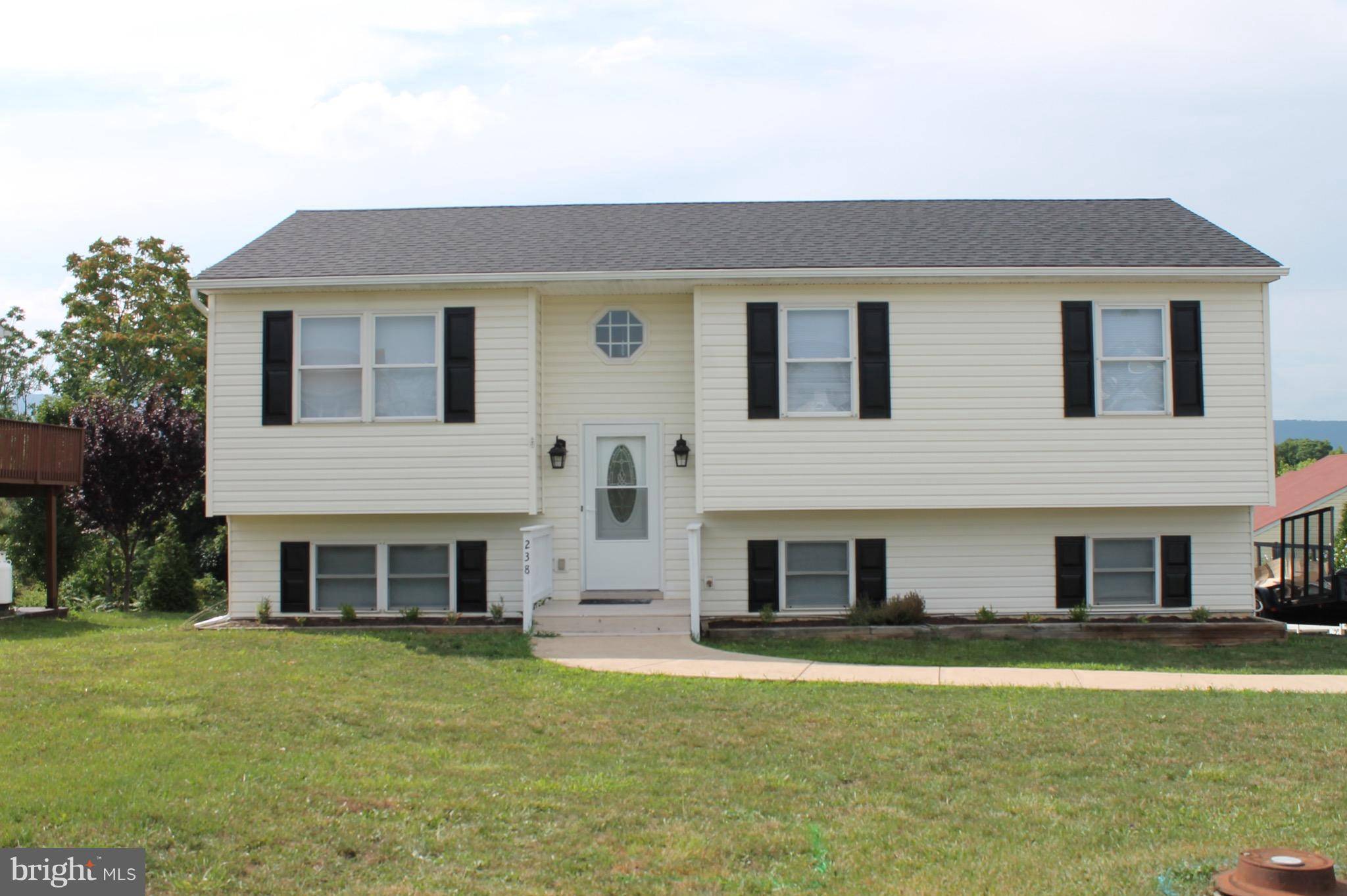 Strasburg, VA 22657,238 GREENLEAF RD