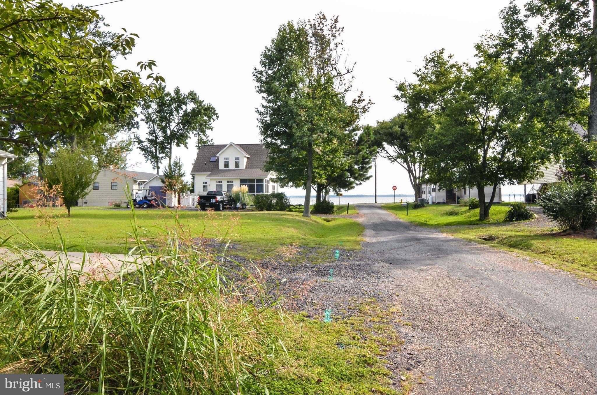 Colonial Beach, VA 22443,19 8TH ST