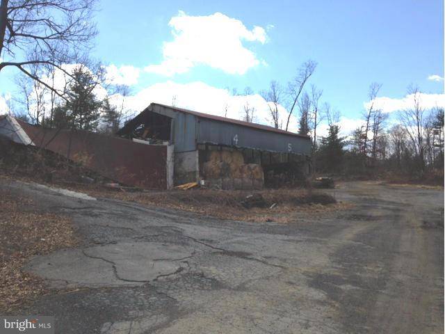 Mcconnellsburg, PA 17233,22226 GREAT COVE ROAD