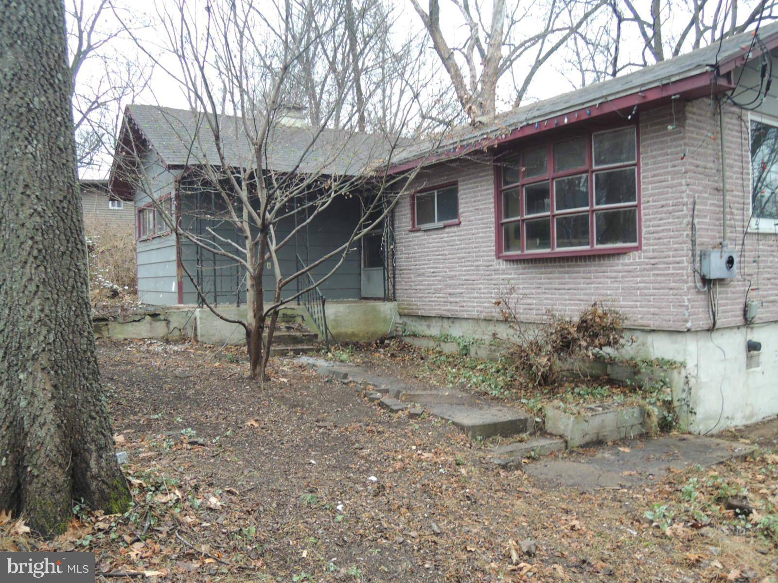 Harpers Ferry, WV 25425,92 BEECHWOOD LN