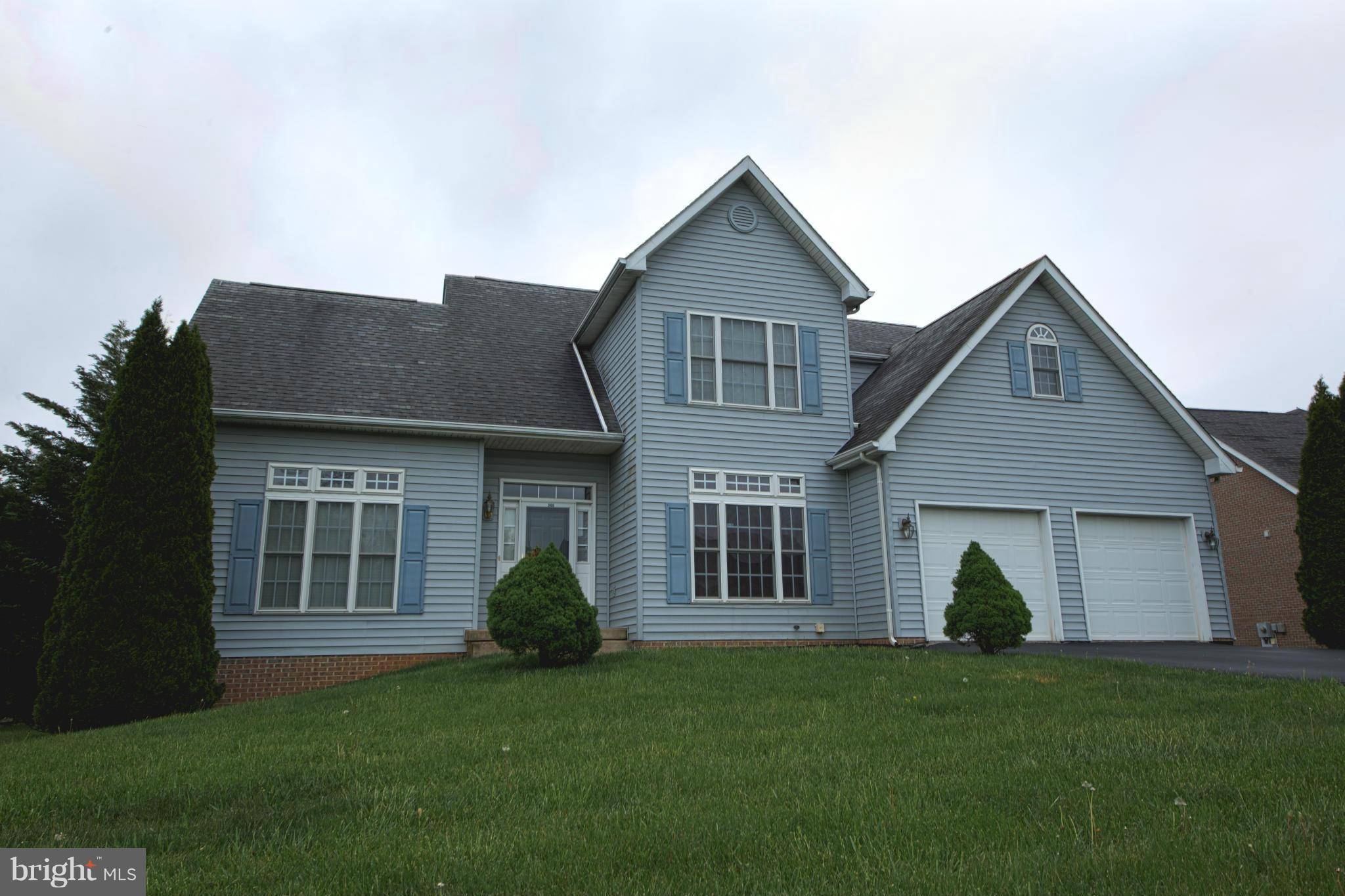 Charles Town, WV 25414,366 TURNBERRY DR