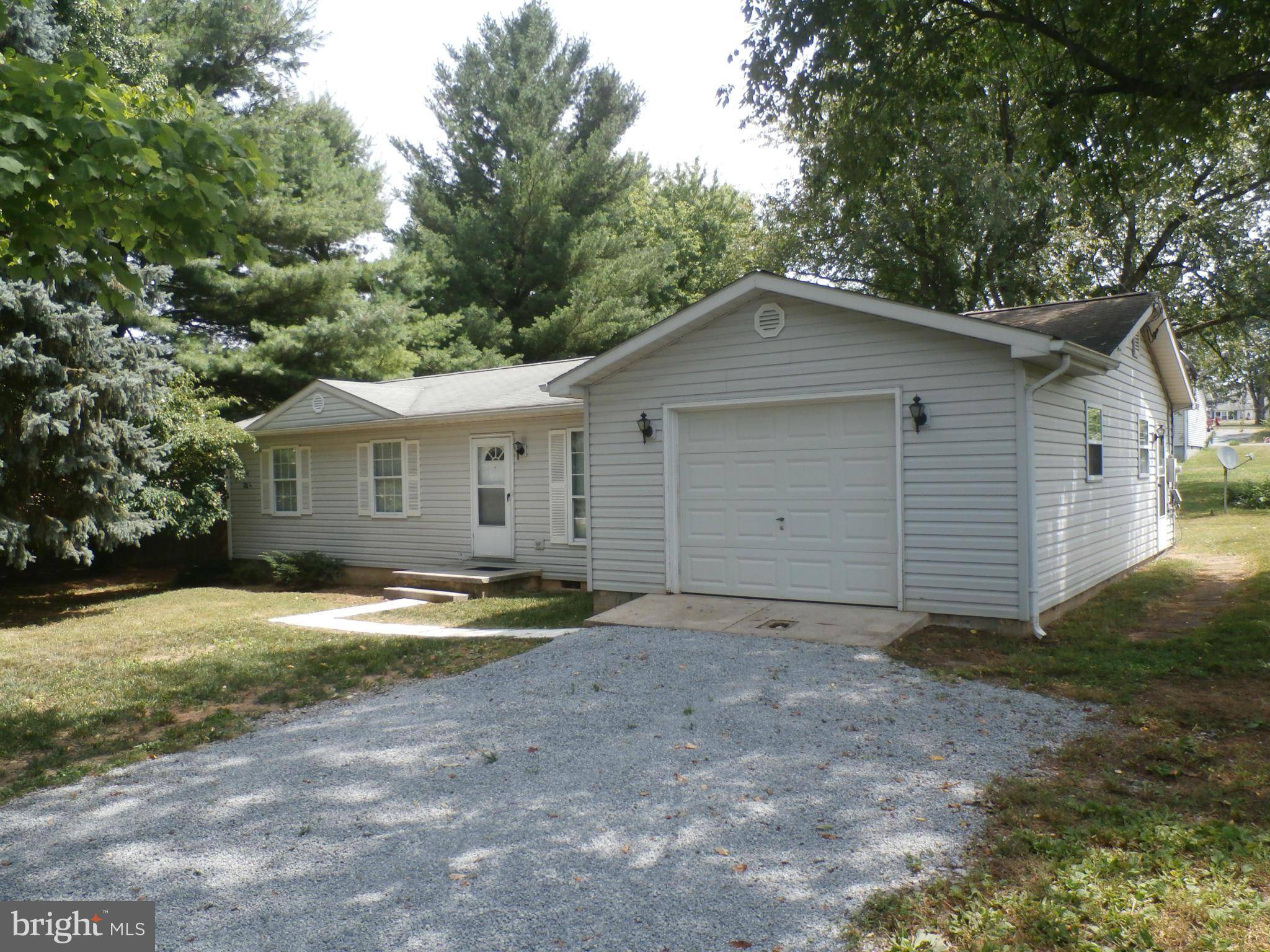 Ranson, WV 25438,54 CRABAPPLE LN