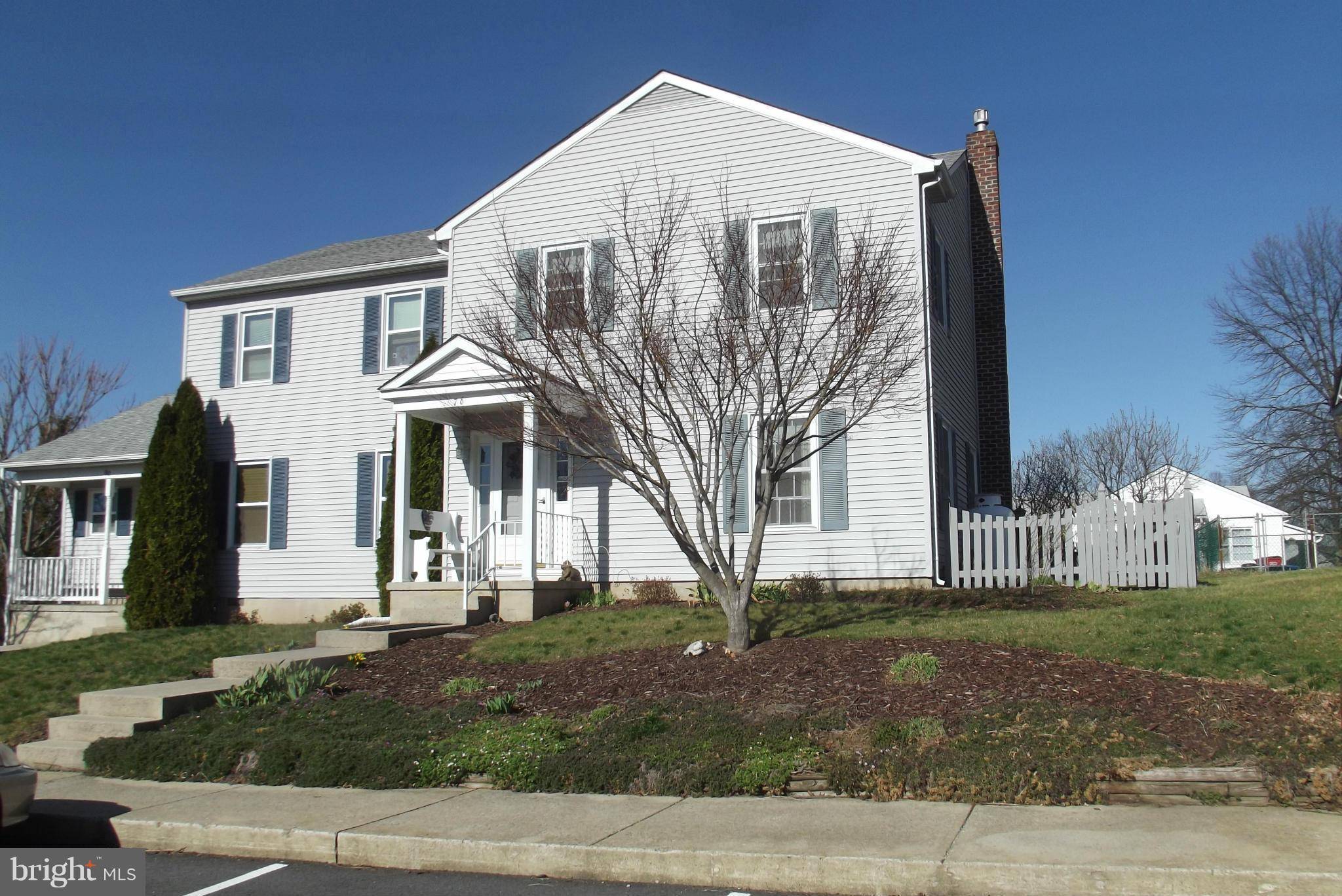 Charles Town, WV 25414,76 BERKELEY CT