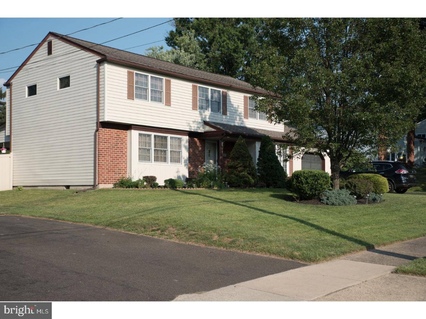 Warminster, PA 18974,981 WORTHINGTON DR