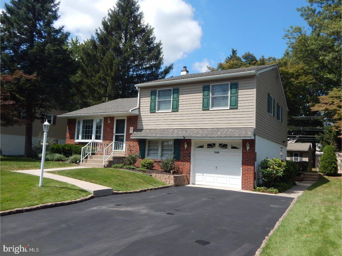 Willow Grove, PA 19090,1820 PATRICIA AVE