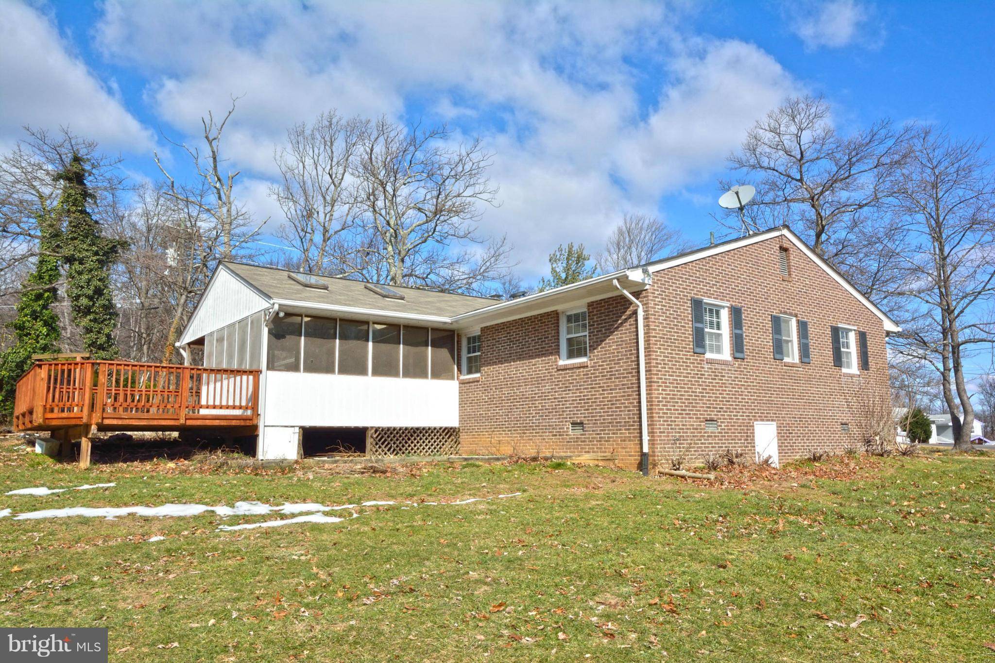 Haymarket, VA 20169,15921 SMITHEY DR