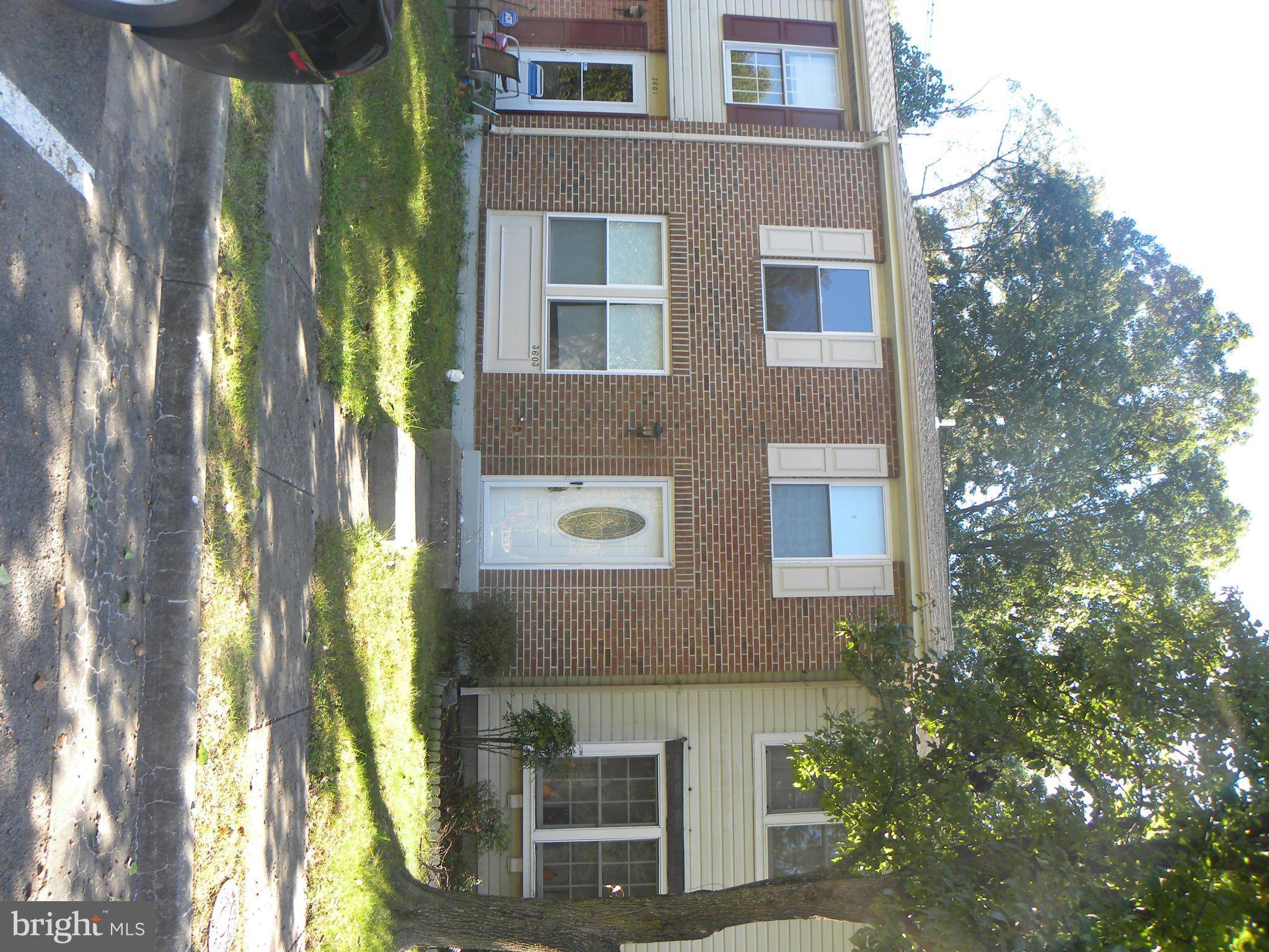 Triangle, VA 22172,3603 WHARF LN