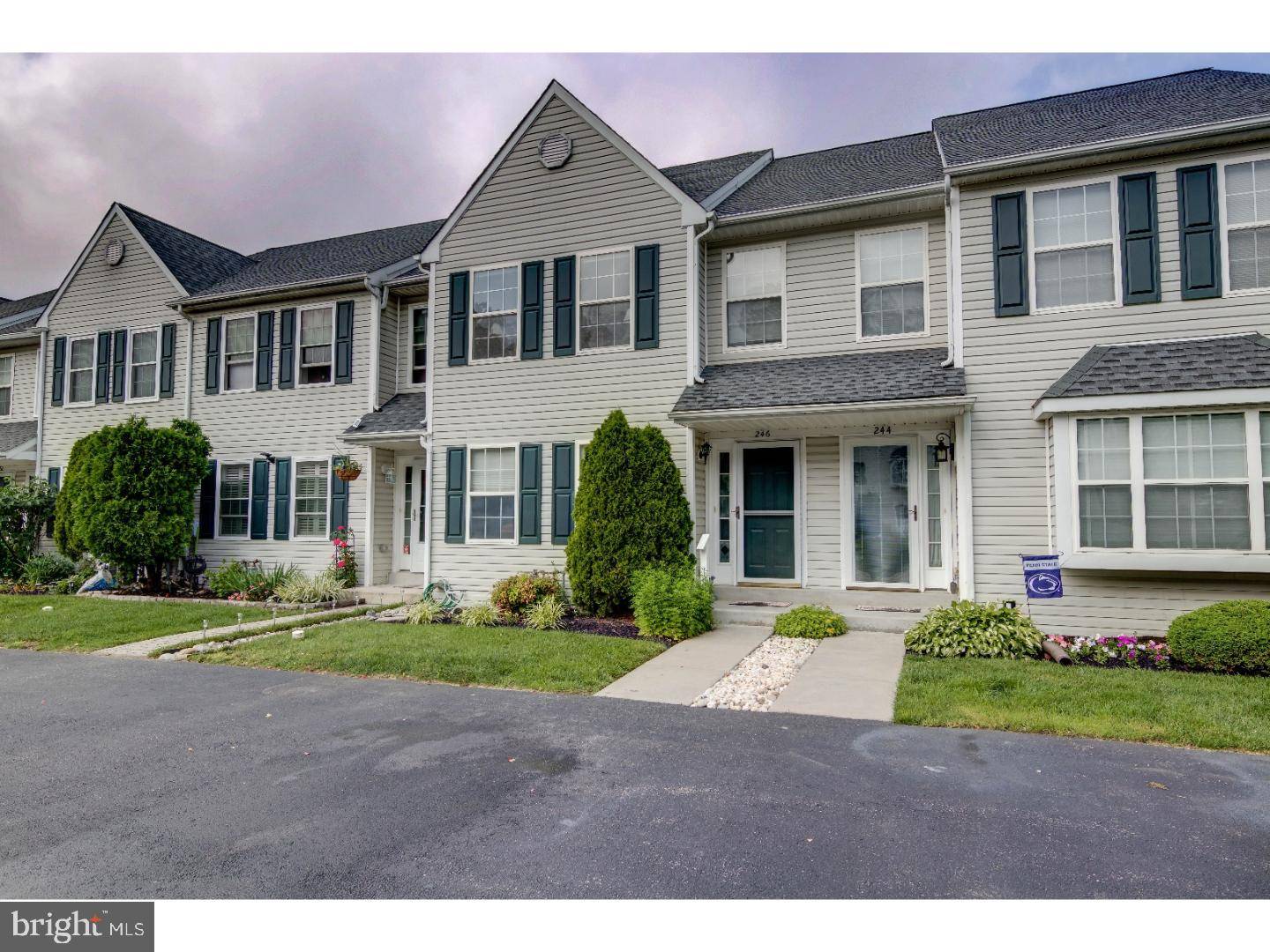 Aston, PA 19014,246 SPRING VALLEY WAY