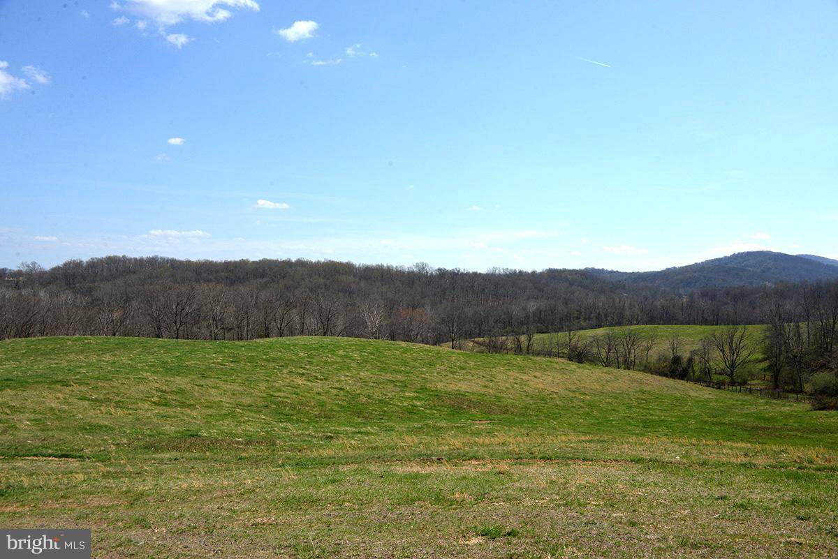 Delaplane, VA 20144,0 THREE FOX LN