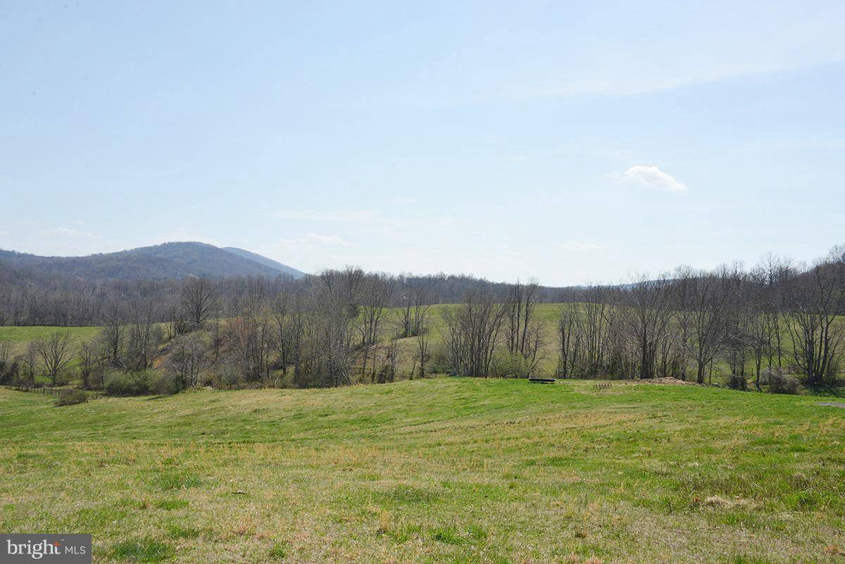 Delaplane, VA 20144,0 THREE FOX LN