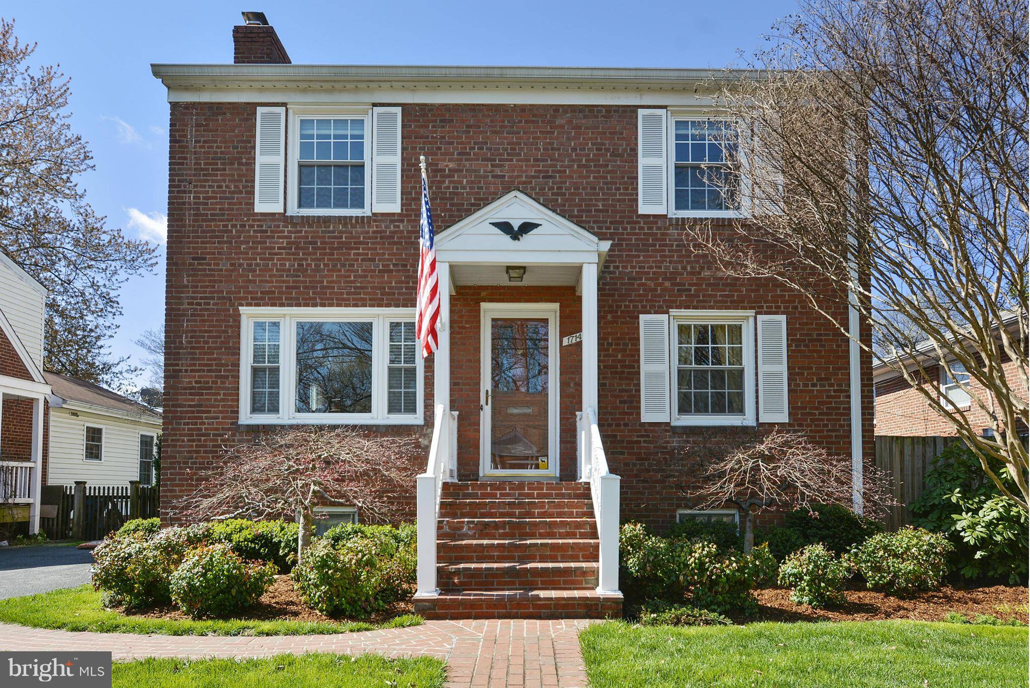 Alexandria, VA 22302,1714 CRESTWOOD DR