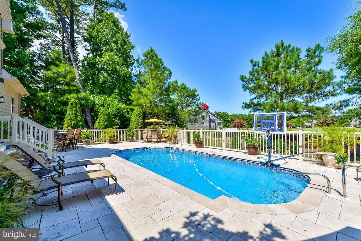 Ocean Pines, MD 21811,115 PINE ST