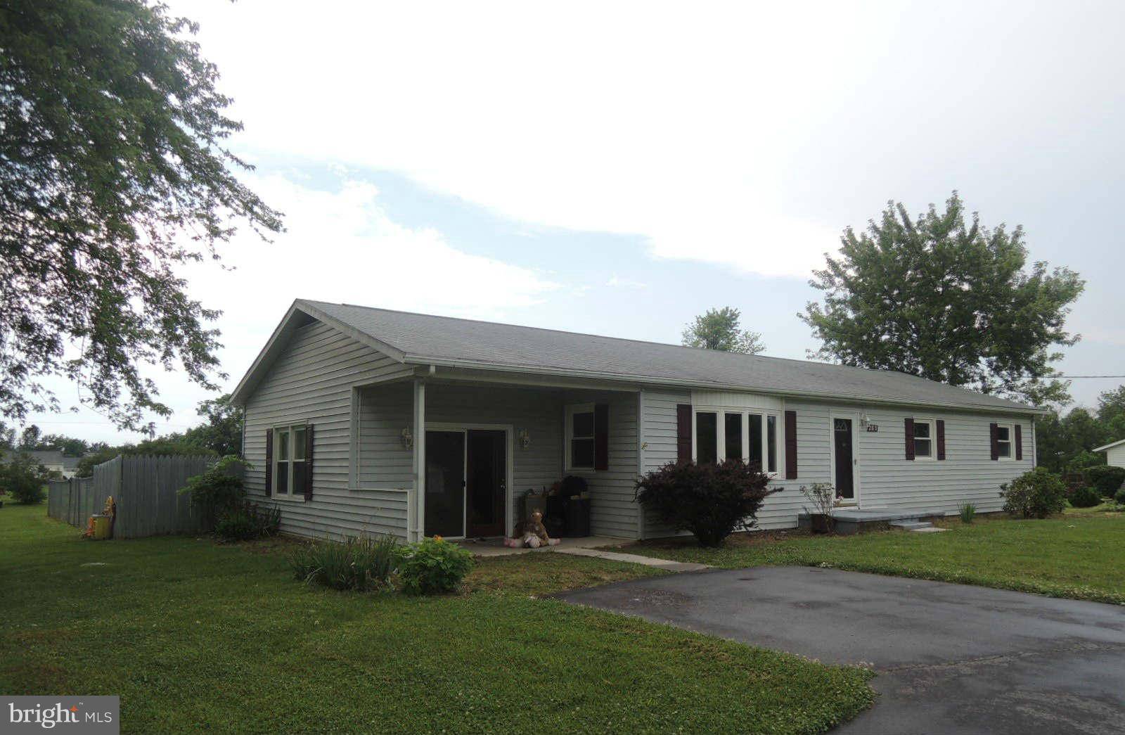 Inwood, WV 25428,283 SHICKLE LN