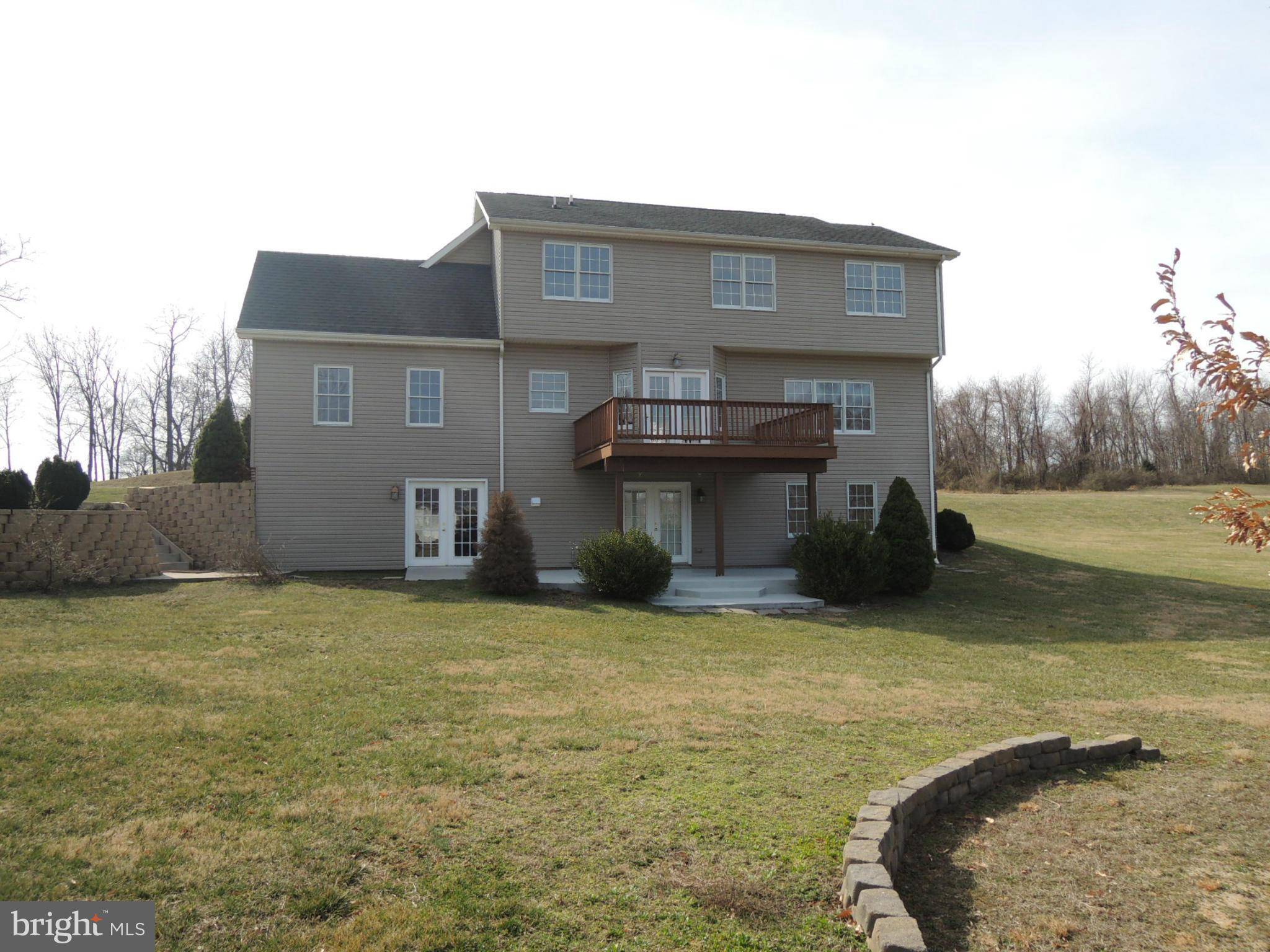 Inwood, WV 25428,744 MCDONALD DR