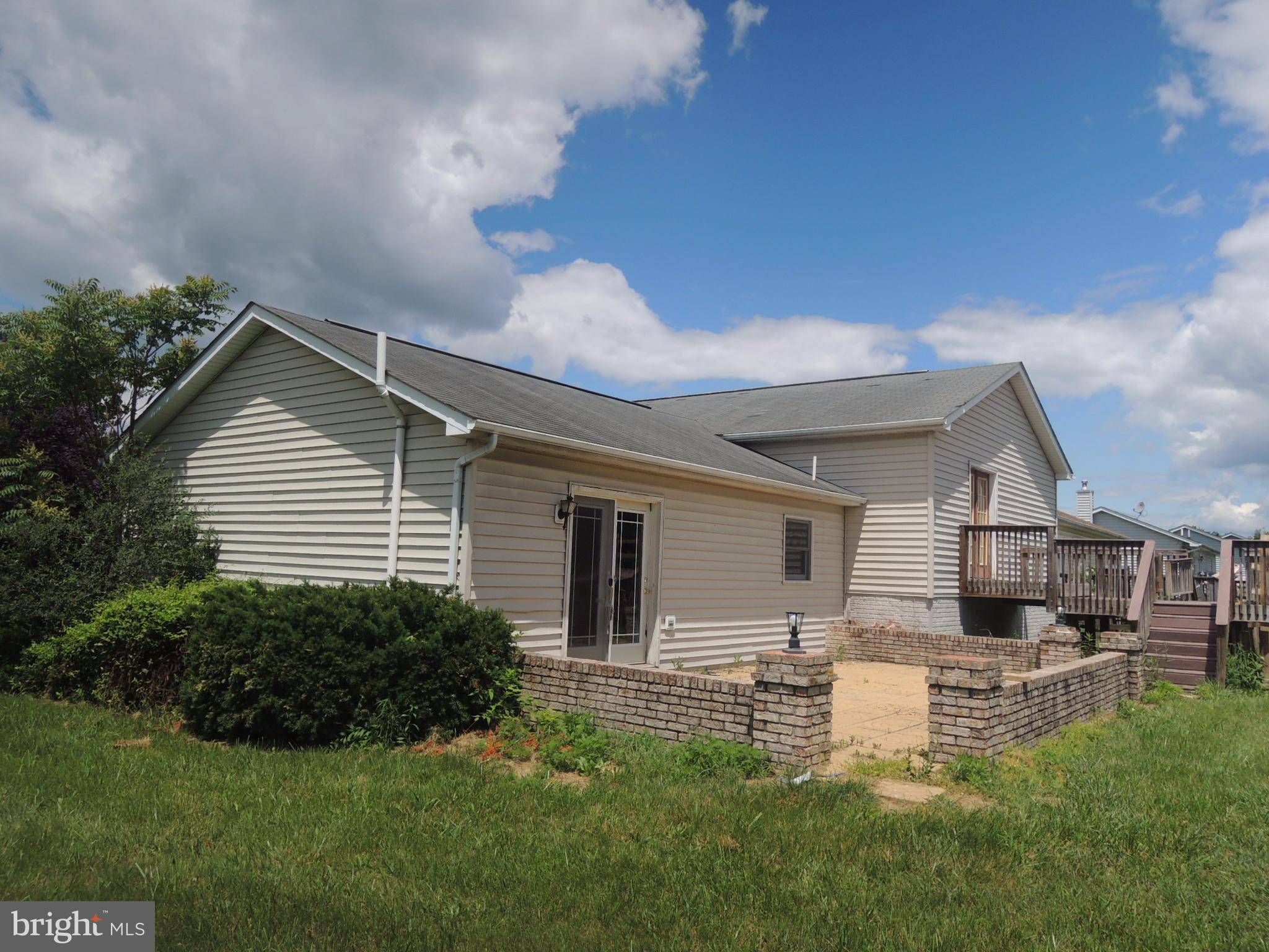 Martinsburg, WV 25404,133 BANEBERRY LN