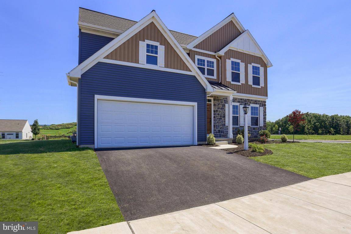 Annville, PA 17003,695 FIELDSTONE #93