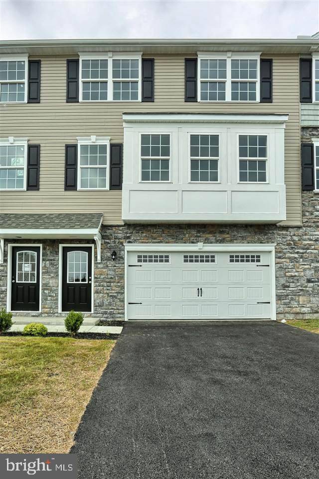 Mechanicsburg, PA 17050,79 SIMON CT