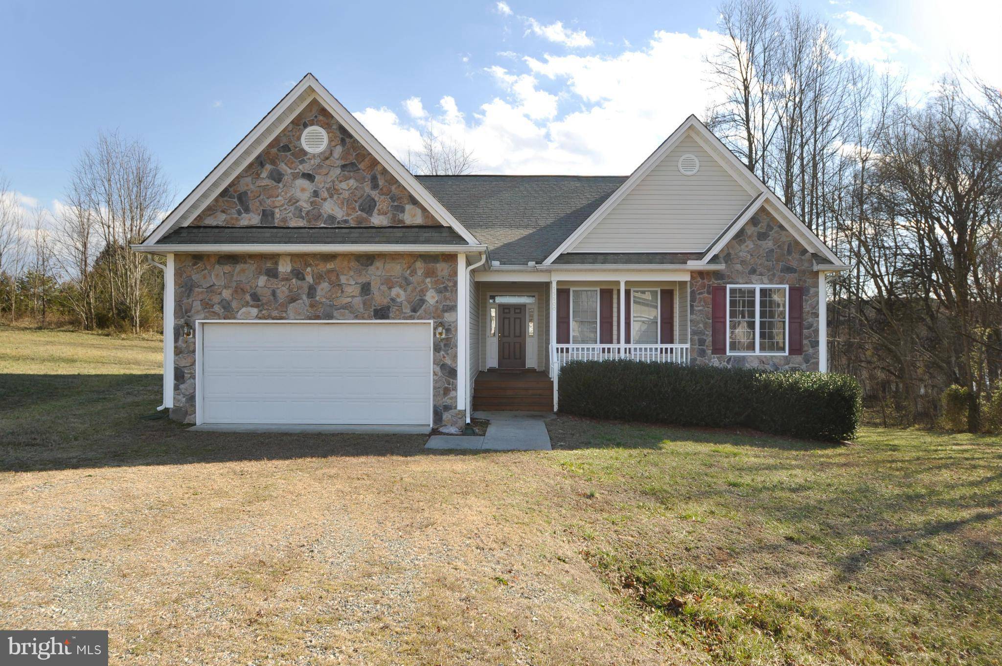 Mineral, VA 23117,15600 CEDAR TREE CT