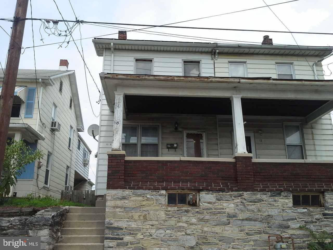 Steelton, PA 17113,15 N 3RD ST