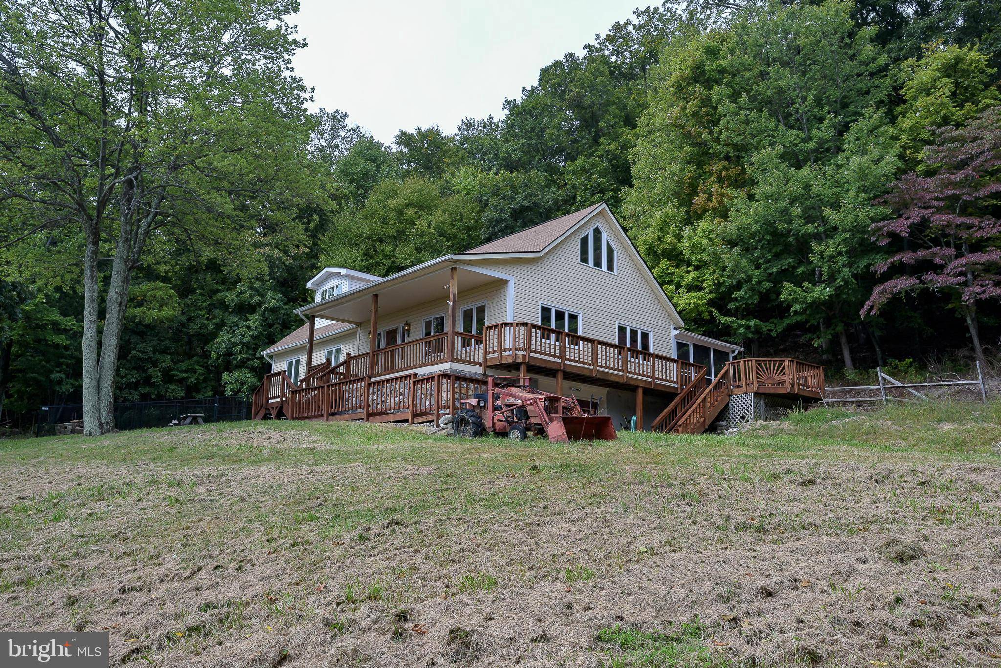 Myersville, MD 21773,11036-E PLEASANT WALK RD