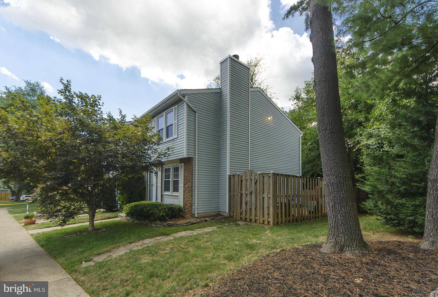 Oakton, VA 22124,2940 PADDOCK WOOD CT